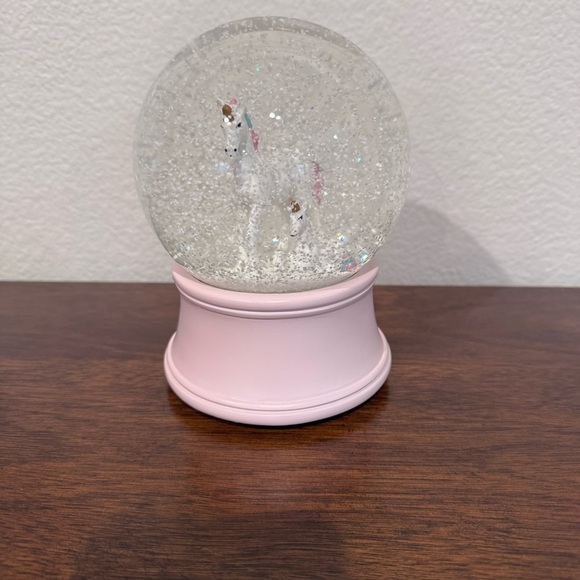 White Unicorn Friends Musical Snow Globe with Pink Base - Picture 2 of 5